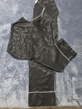 Victoria's Secret Victoria's Secret Signature Satin Logo Script Jacquard Pajama